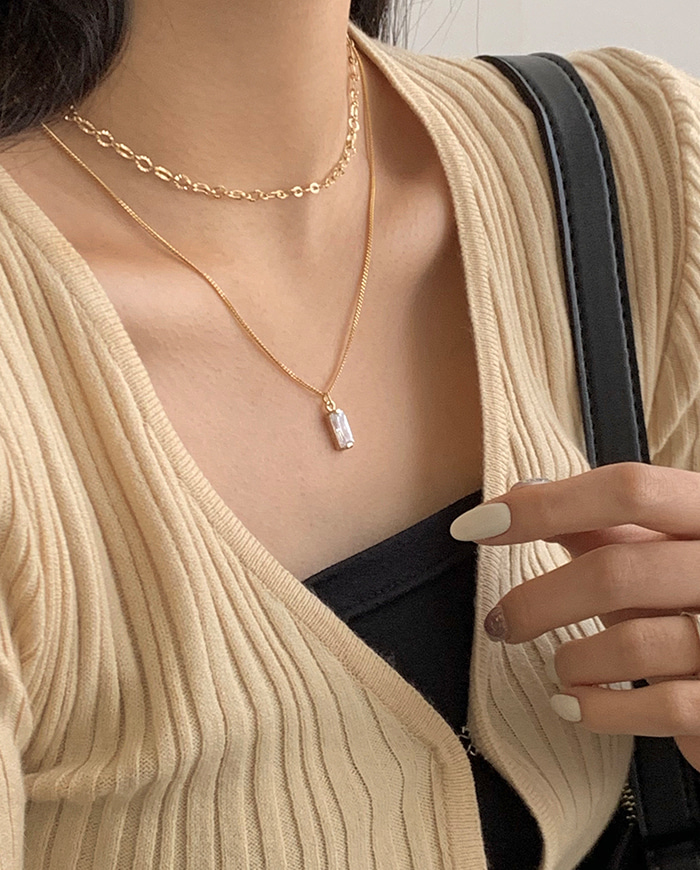 Shiny Point Necklace N 68