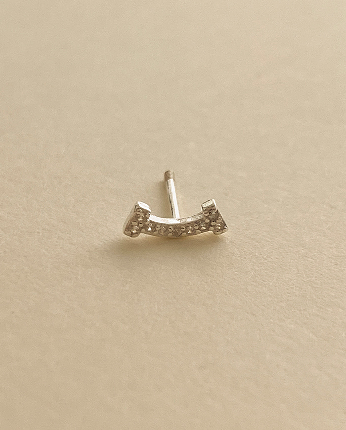 [SALE][925 Silver] Smile cubic piercing E 147