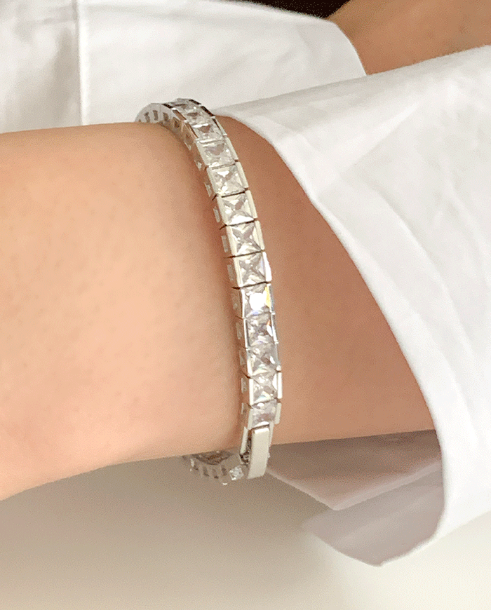 [925 Silver] Square Cubic Bracelet C 02