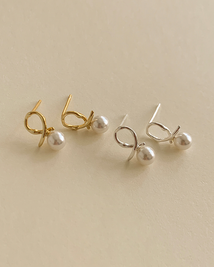 [925 Silver] Lip pearl earrings E 176
