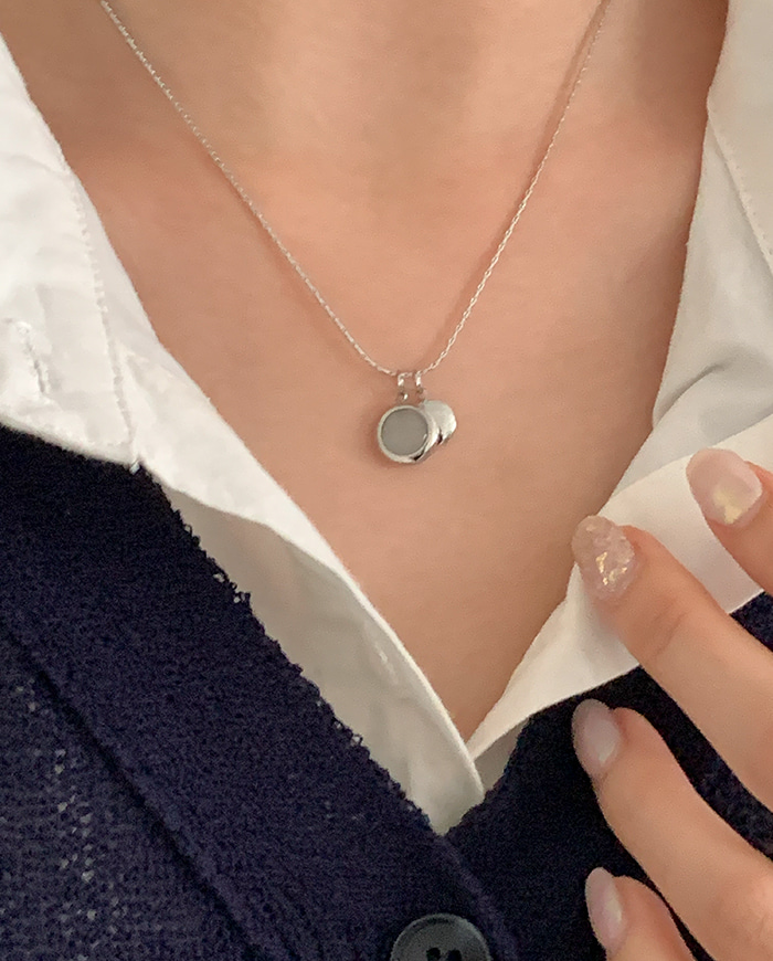 [써지컬] circle mother-of-pearl necklace N 106