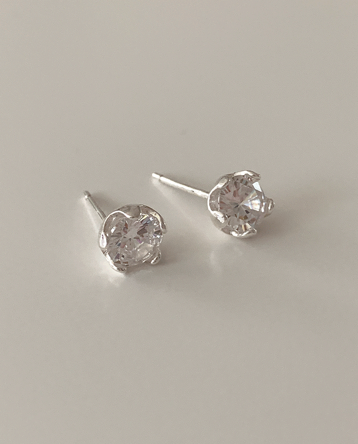 [925 Silver] Crown cubic earrings E 168